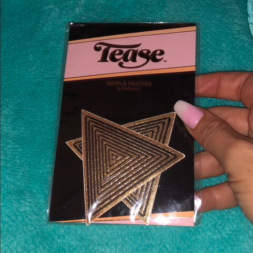 Gold & black Tease Nipple pasties ⚠️⚠️